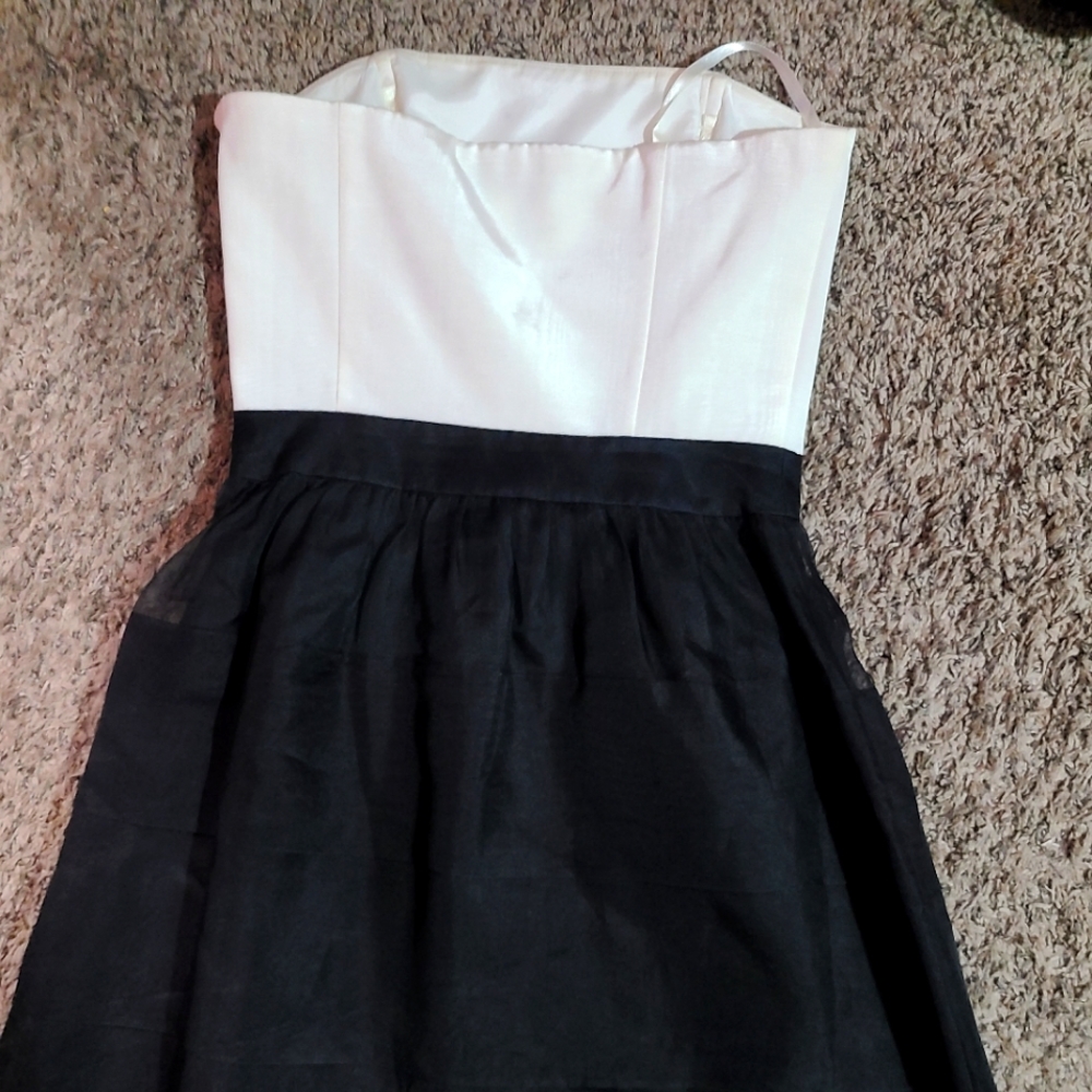 Women Dresse white and black